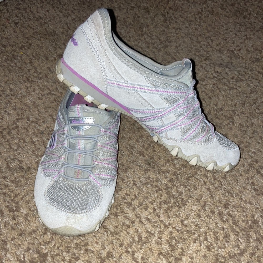 Sketchers 22358 slip ons graphite color size 6 womens